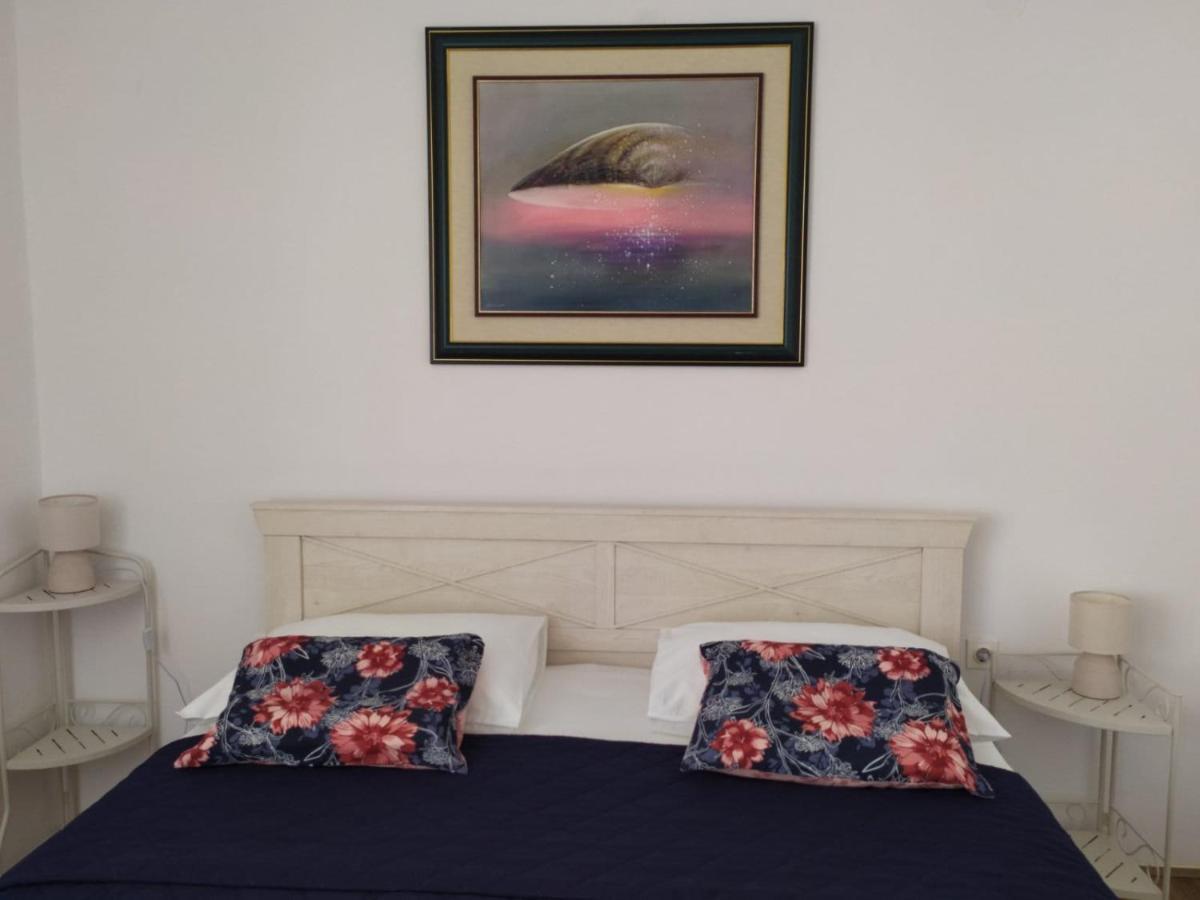 Apartmani Danica Risika Exteriör bild