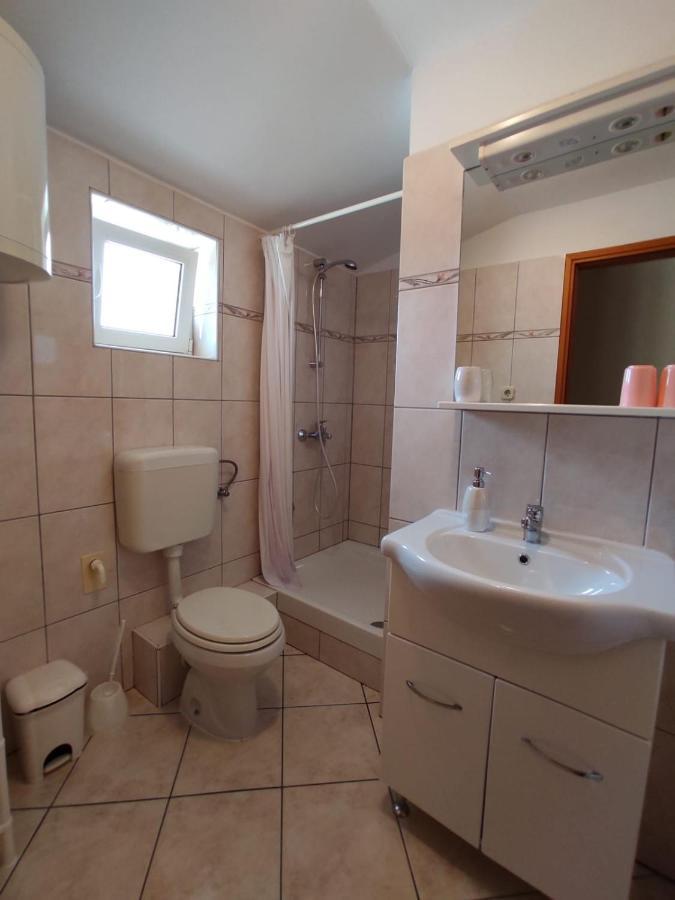 Apartmani Danica Risika Exteriör bild